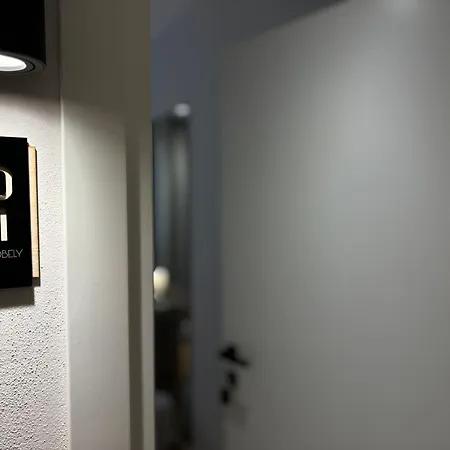 Robely Guest house *