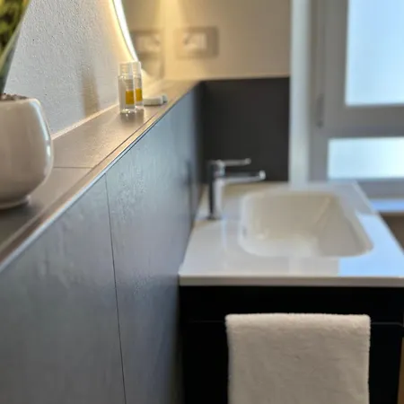 Robely Πανσιόν Αλγκέρο